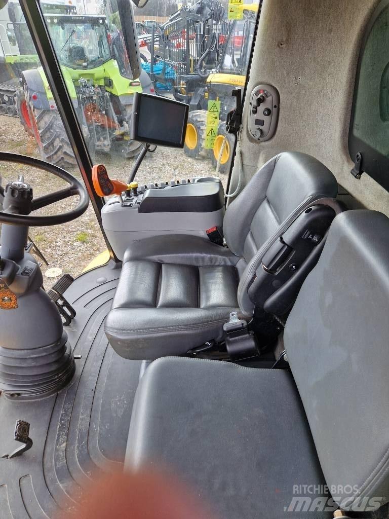 New Holland CX 8070 Skördetröskor