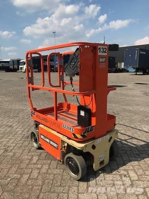 JLG 1230 ES Saxliftar
