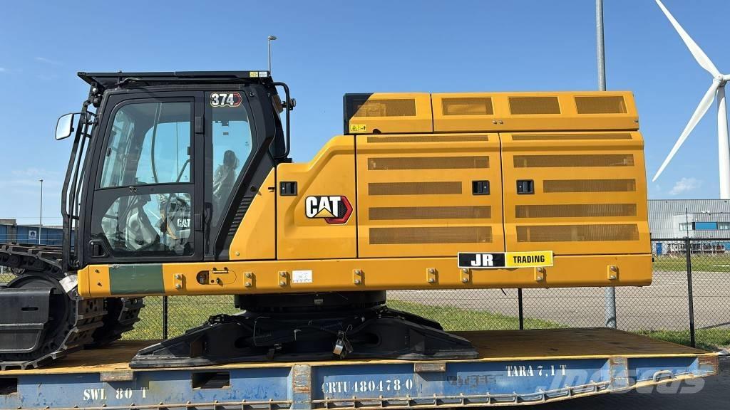 CAT 374 Bandgrävare