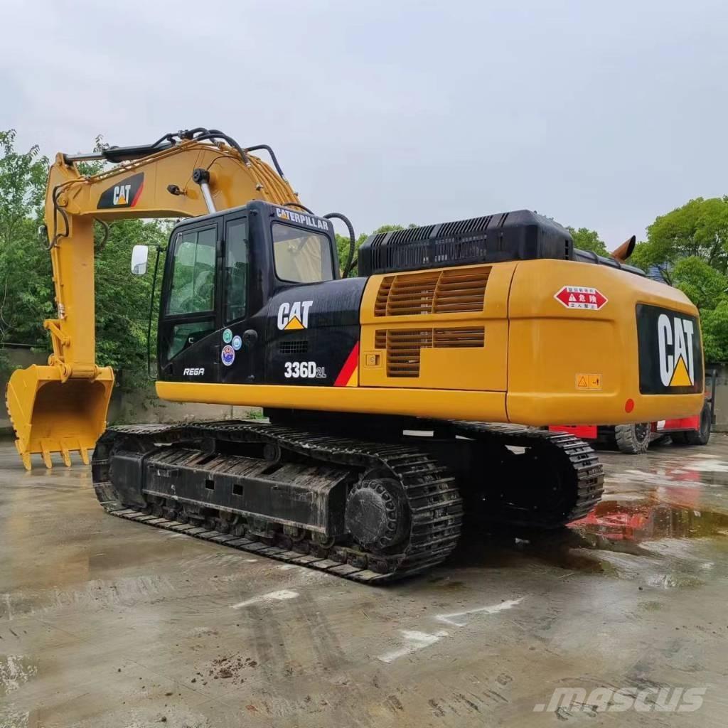 CAT 336 D L Bandgrävare