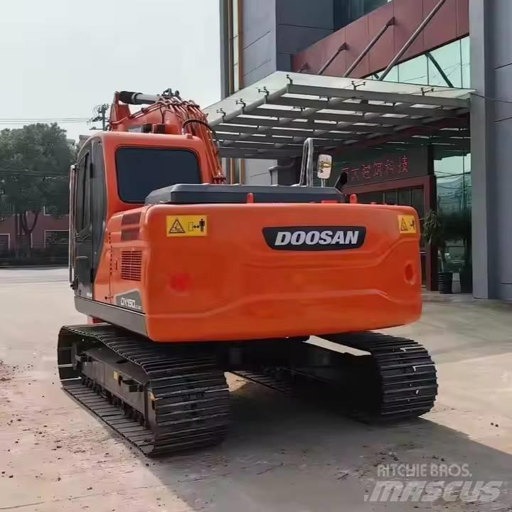 Doosan DX150LC-9C Bandgrävare