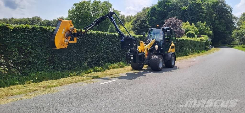 McConnel PA4330 Häcksaxar