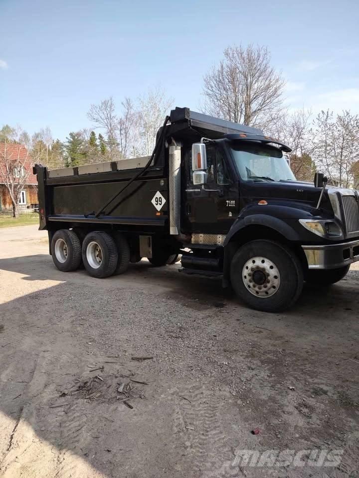 International 7500 Tippbilar