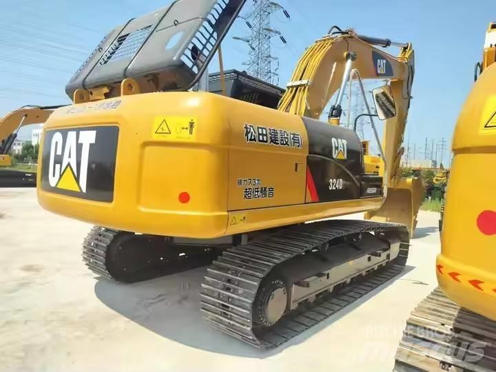 CAT 324D2 Bandgrävare