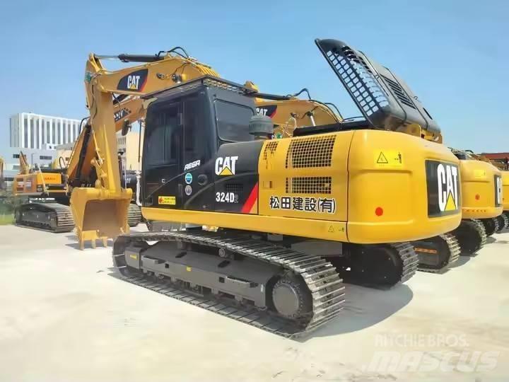 CAT 324D2 Bandgrävare