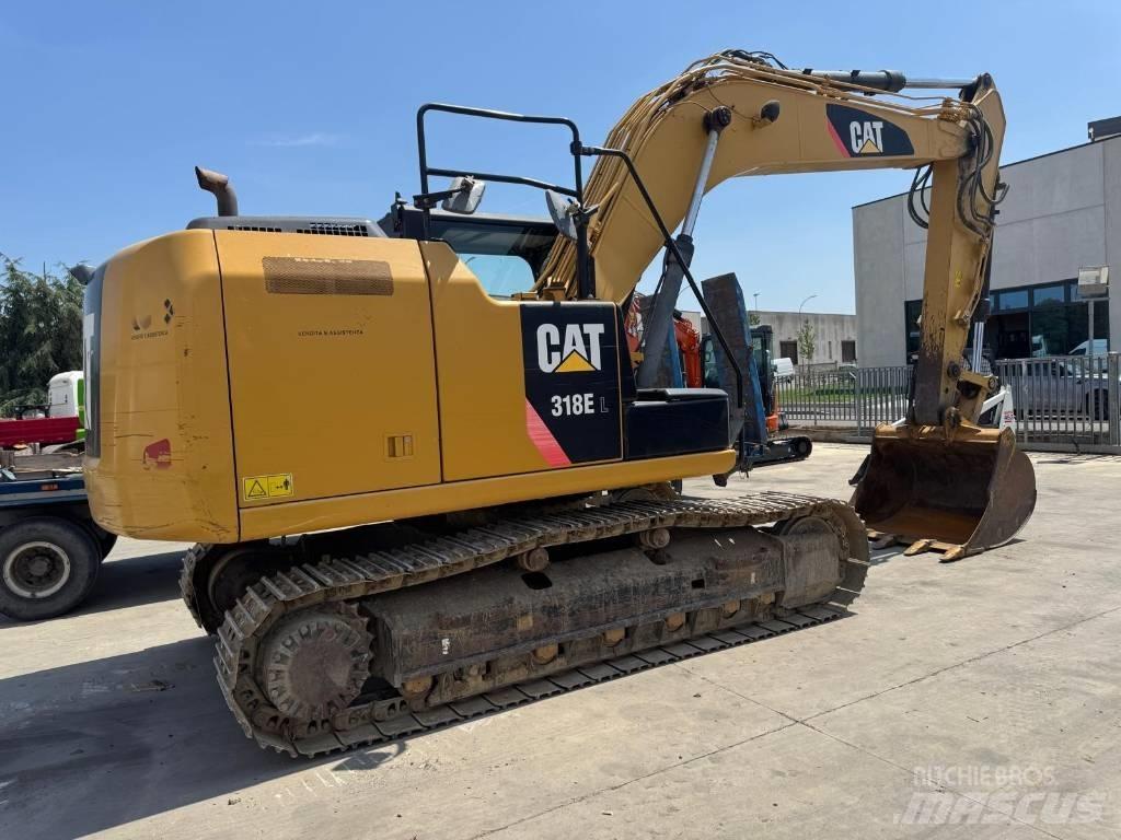 CAT 318E Bandgrävare