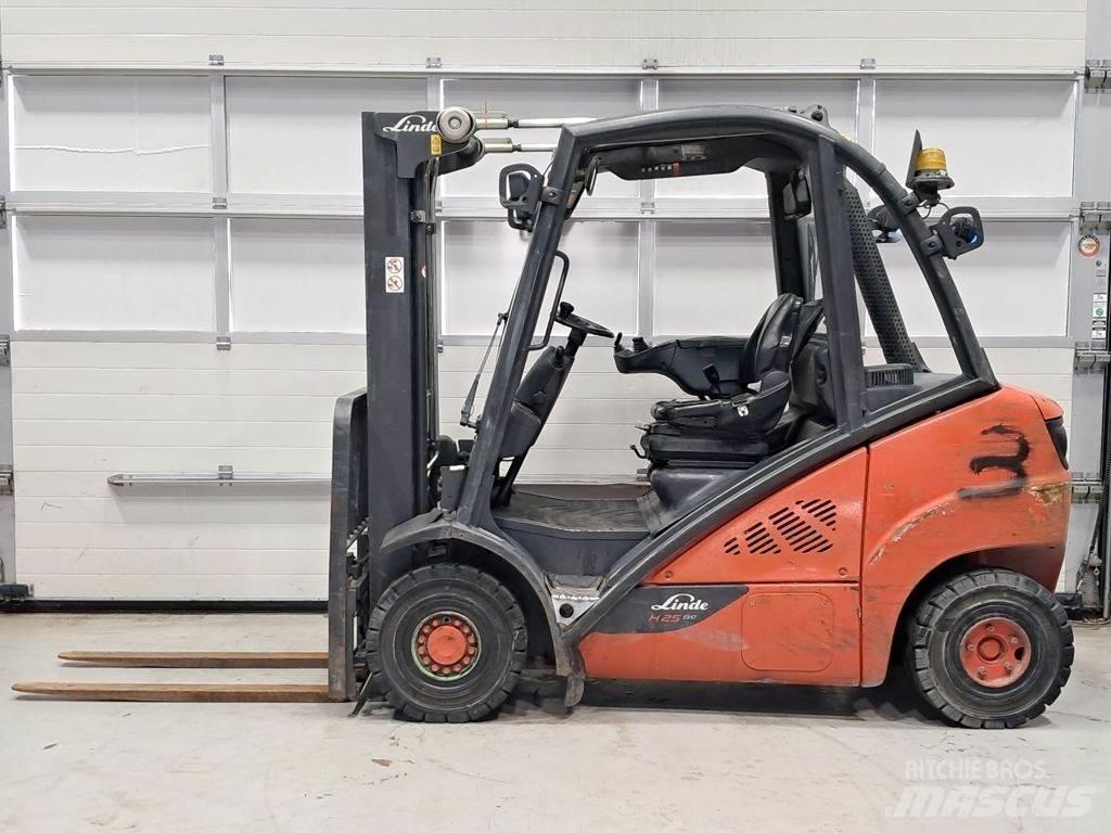 Linde H25D-02 Dieselmotviktstruckar