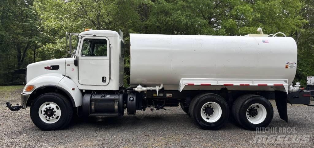 Peterbilt 348 Vattentankbilar