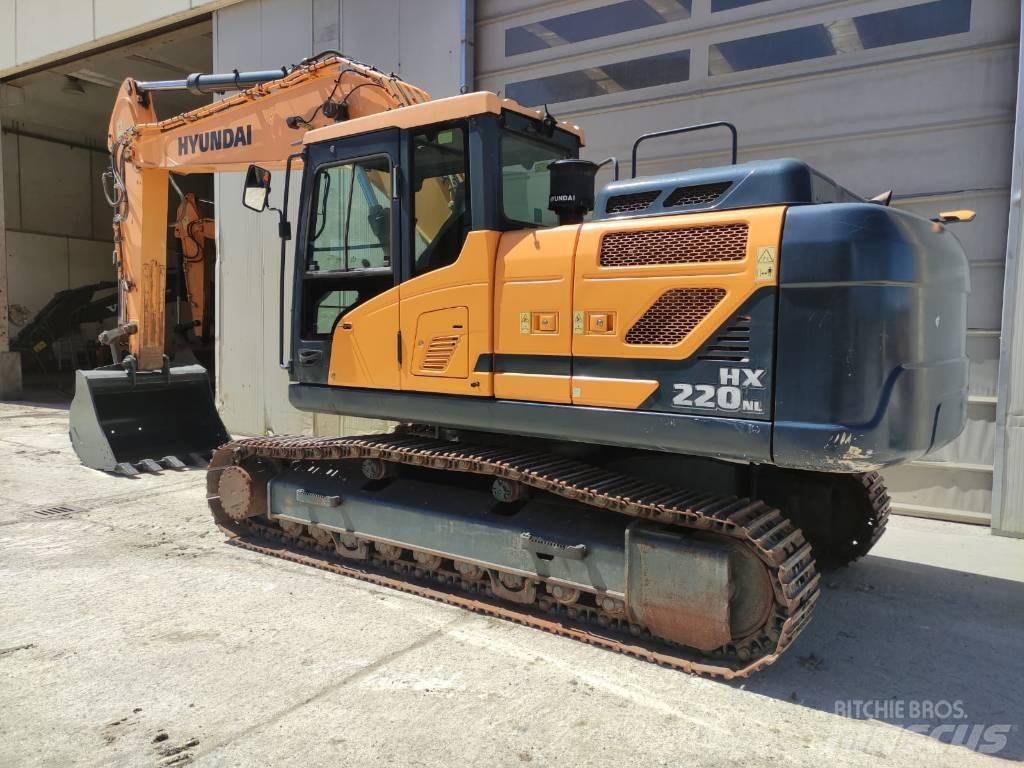 Hyundai HX 220 Bandgrävare