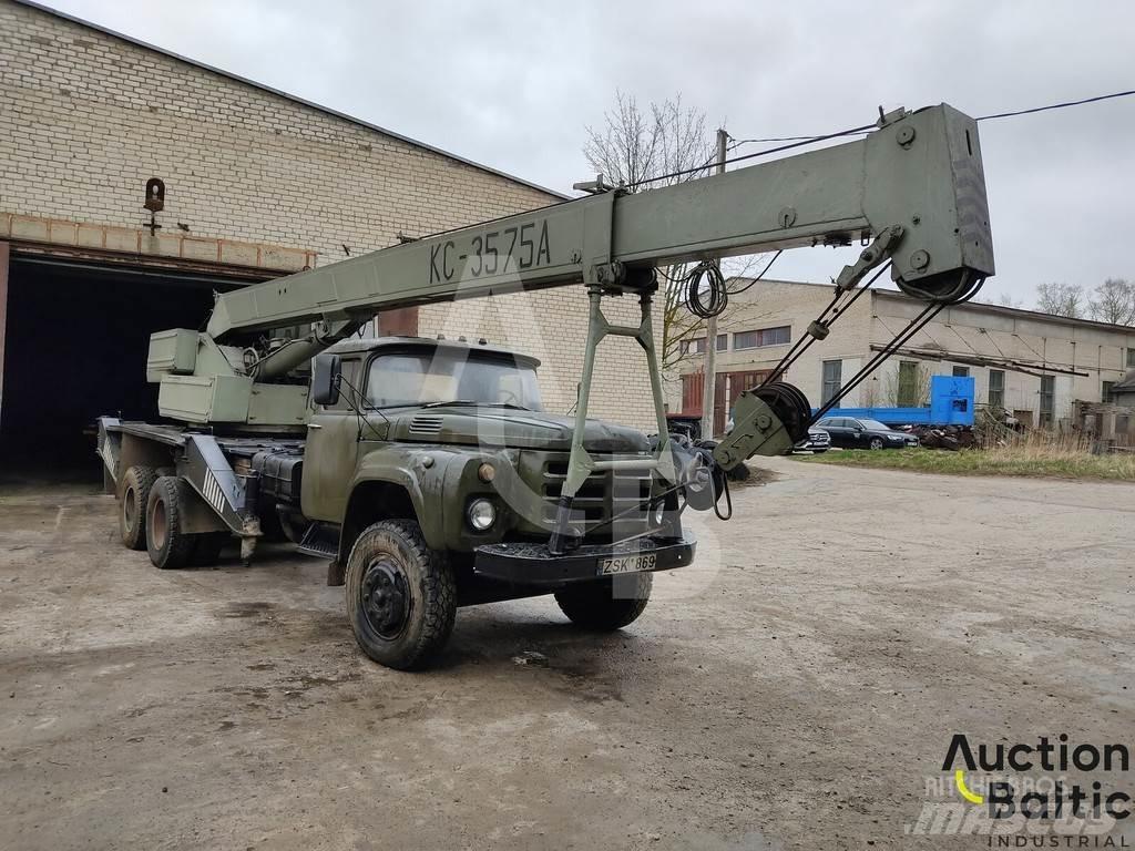 ZIL 133 Allterrängkranar