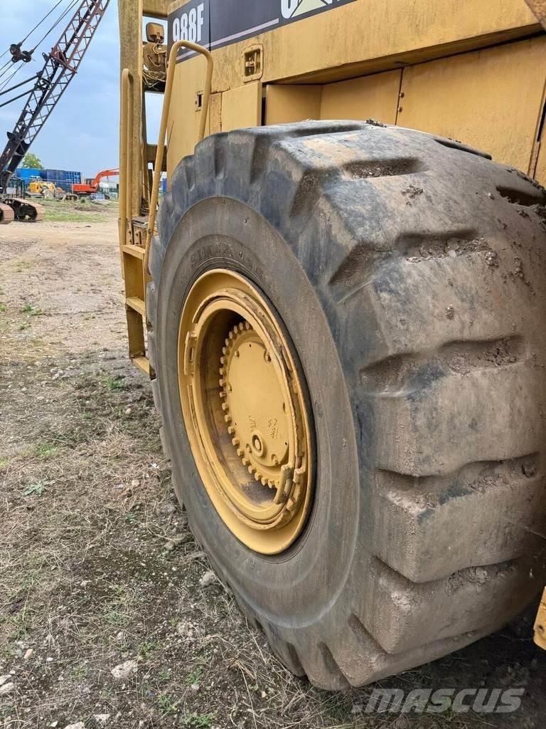 CAT 988F Hjullastare