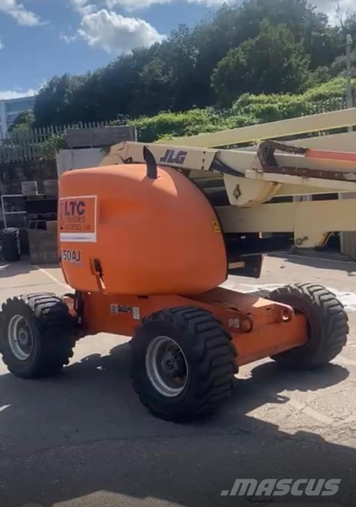 JLG AJ450 Bomliftar
