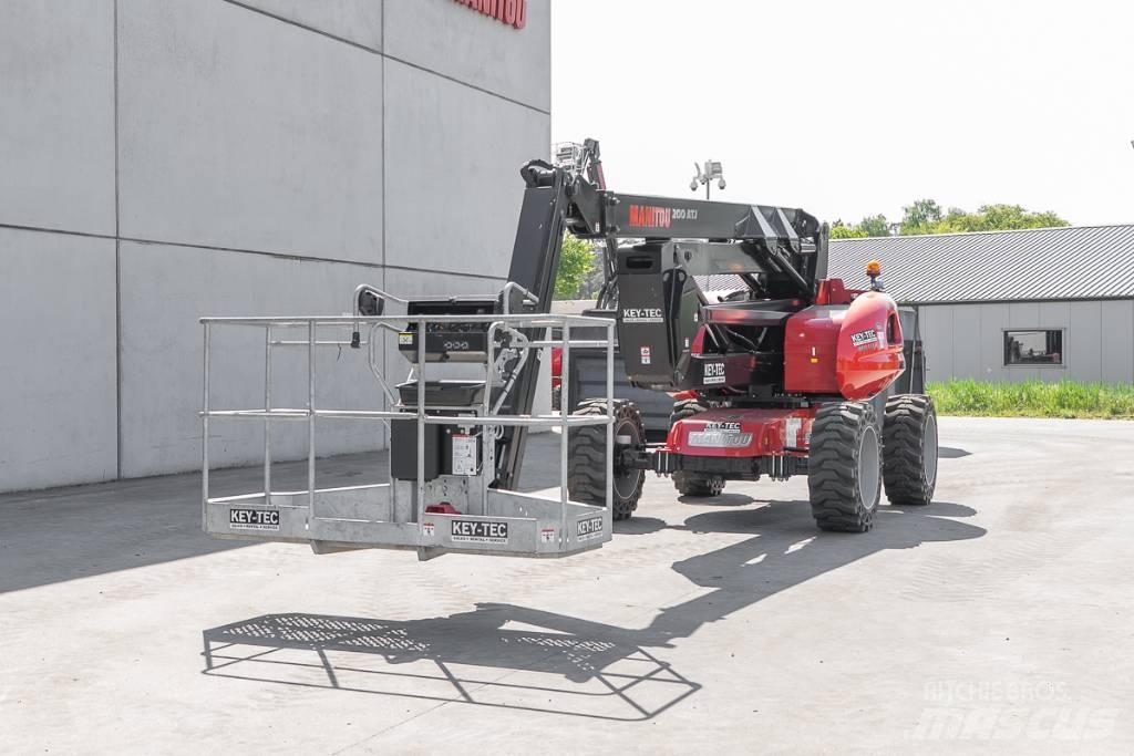Manitou 200 ATJ Bomliftar