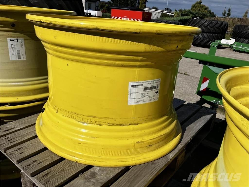 John Deere 20x30 Däck, hjul och fälgar