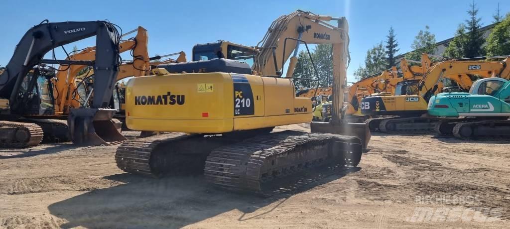 Komatsu PC 210-8 Bandgrävare