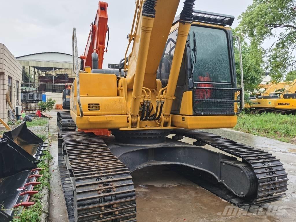 Komatsu PC 220-7 Bandgrävare