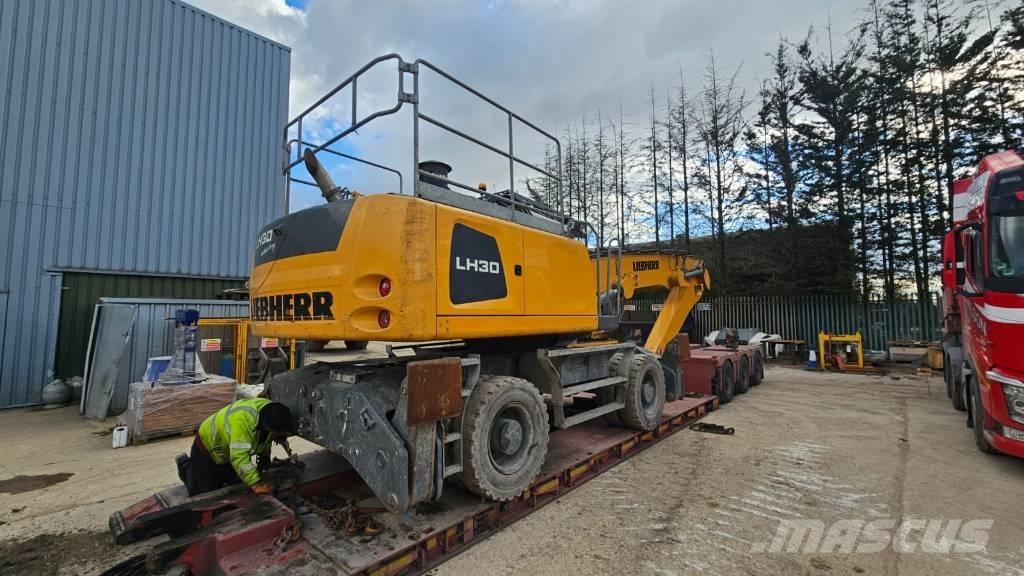 Liebherr LH 30 M Avfalls / industri hantering