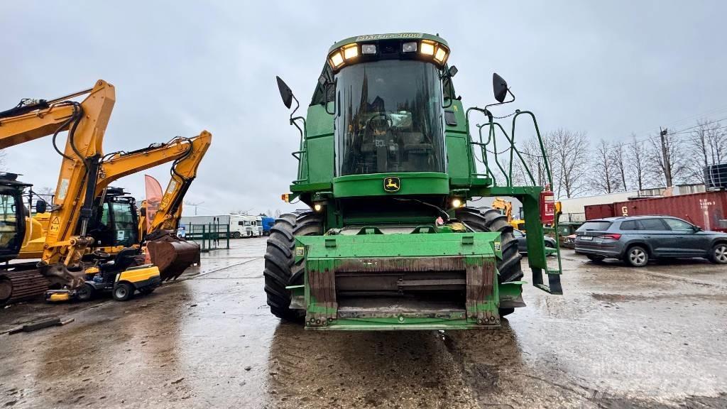 John Deere 9880 STS Skördetröskor