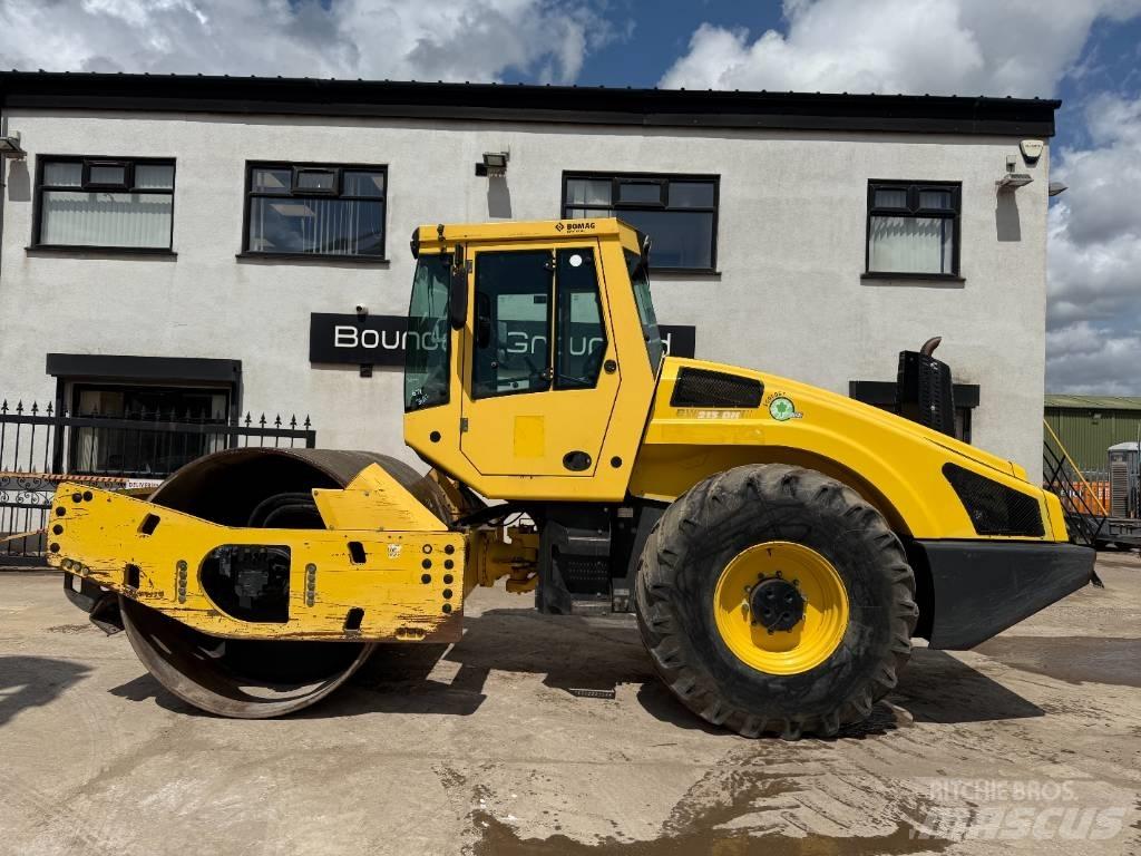 Bomag 213 DH-4i Envalsvältar