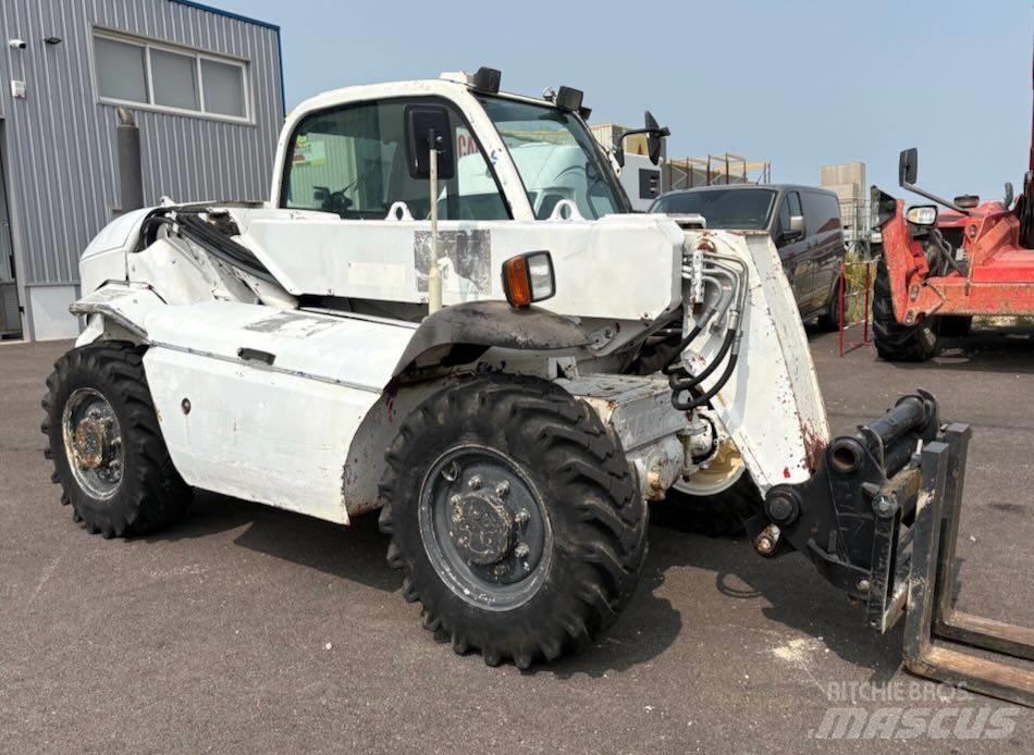 Manitou MT 523 Teleskoplastare