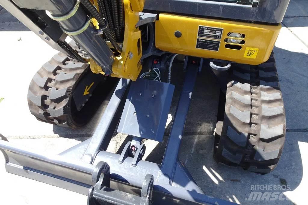 XCMG XE27E Bandgrävare