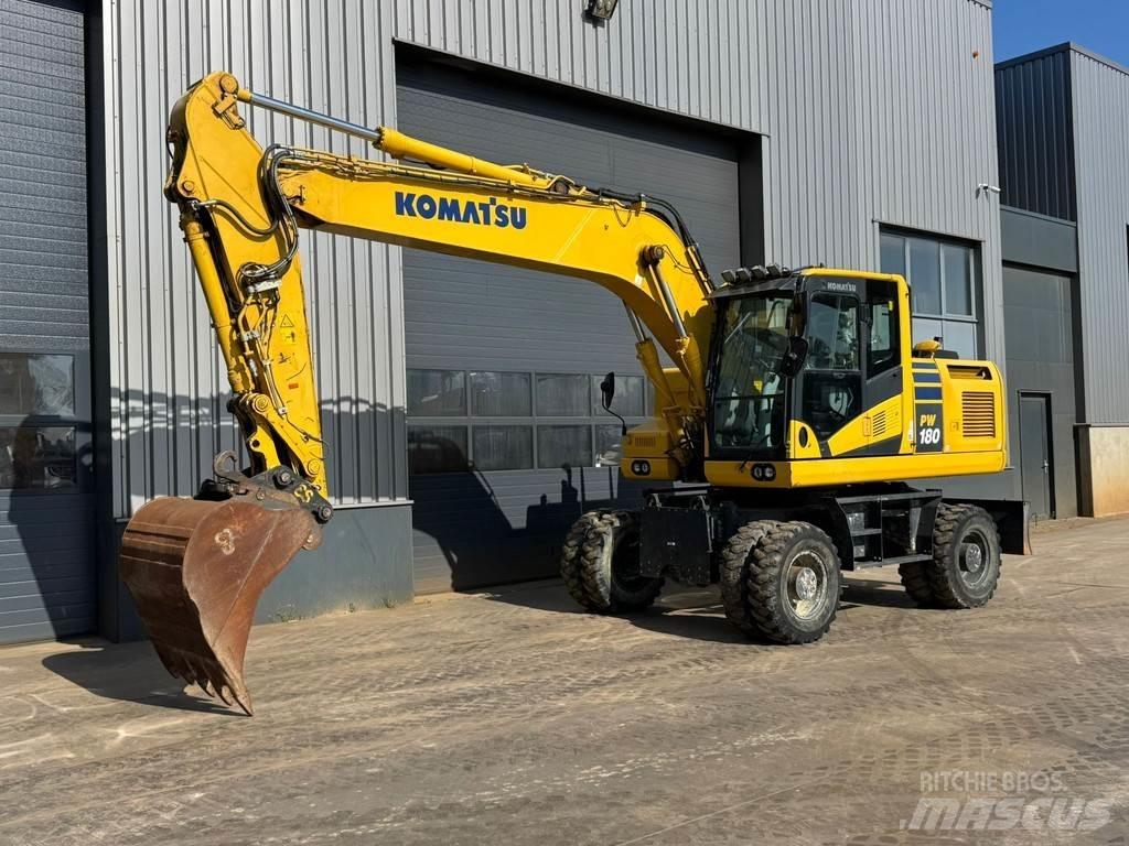 Komatsu PW180-11 Hjulgrävare