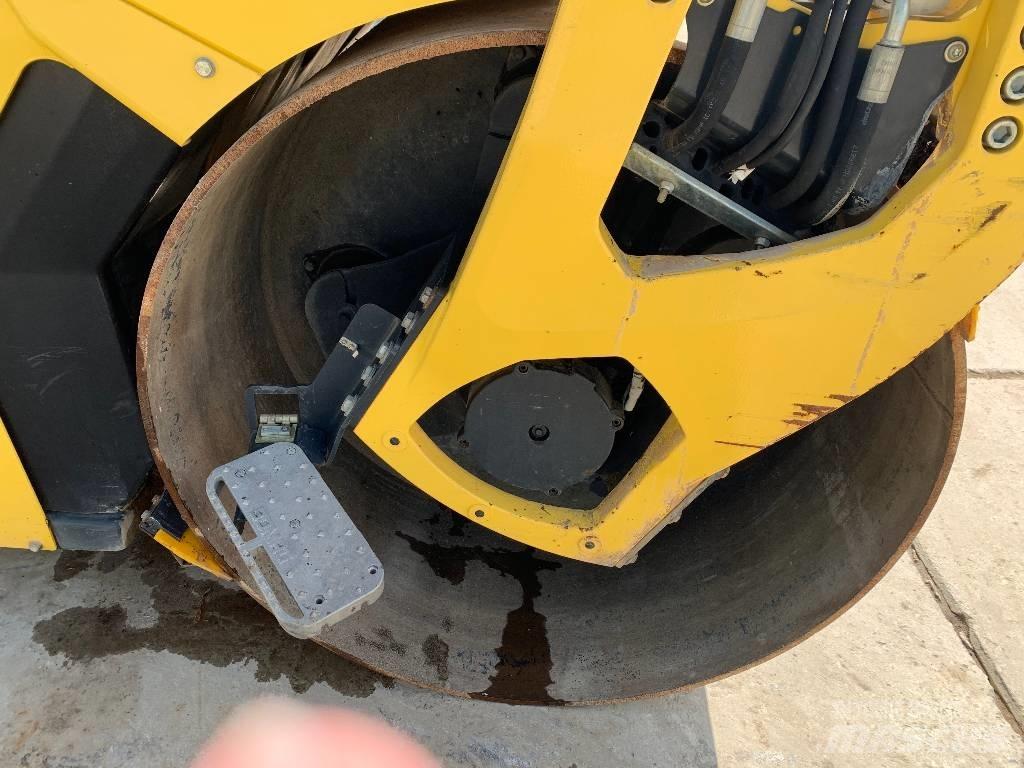 Bomag BW 161 ADO-5 Tvåvalsvältar
