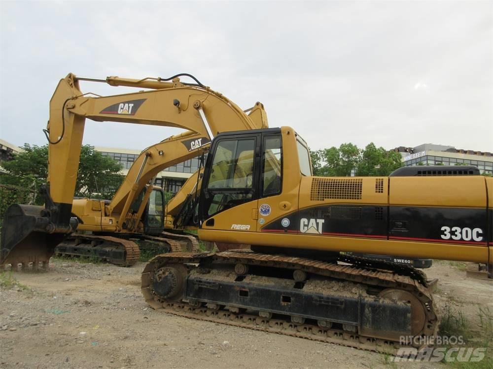 CAT 330 C Bandgrävare