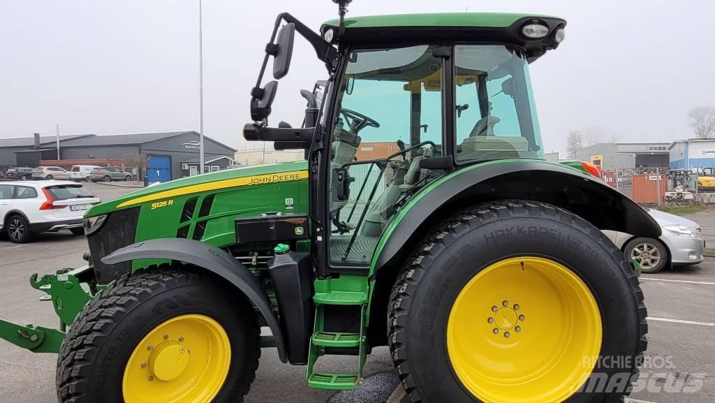John Deere 5125 R Traktorer