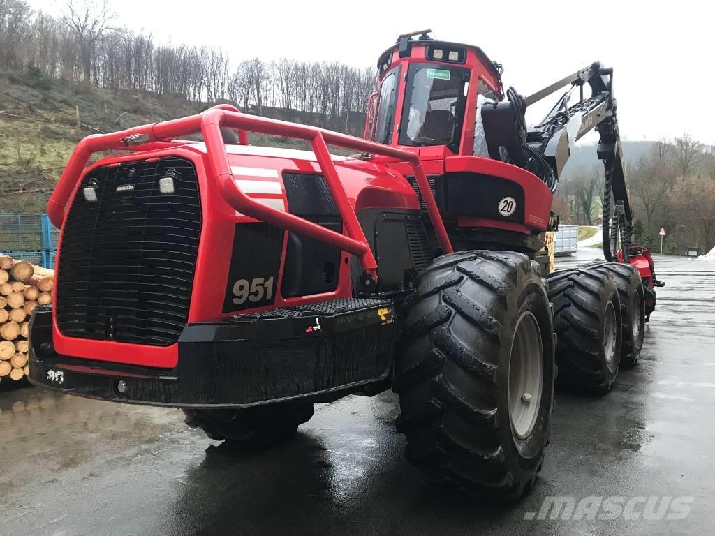 Komatsu 951 Skördare