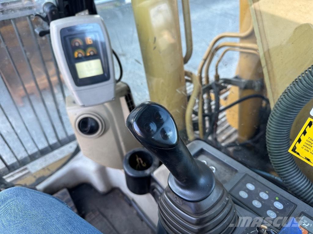 CAT 312 C Bandgrävare