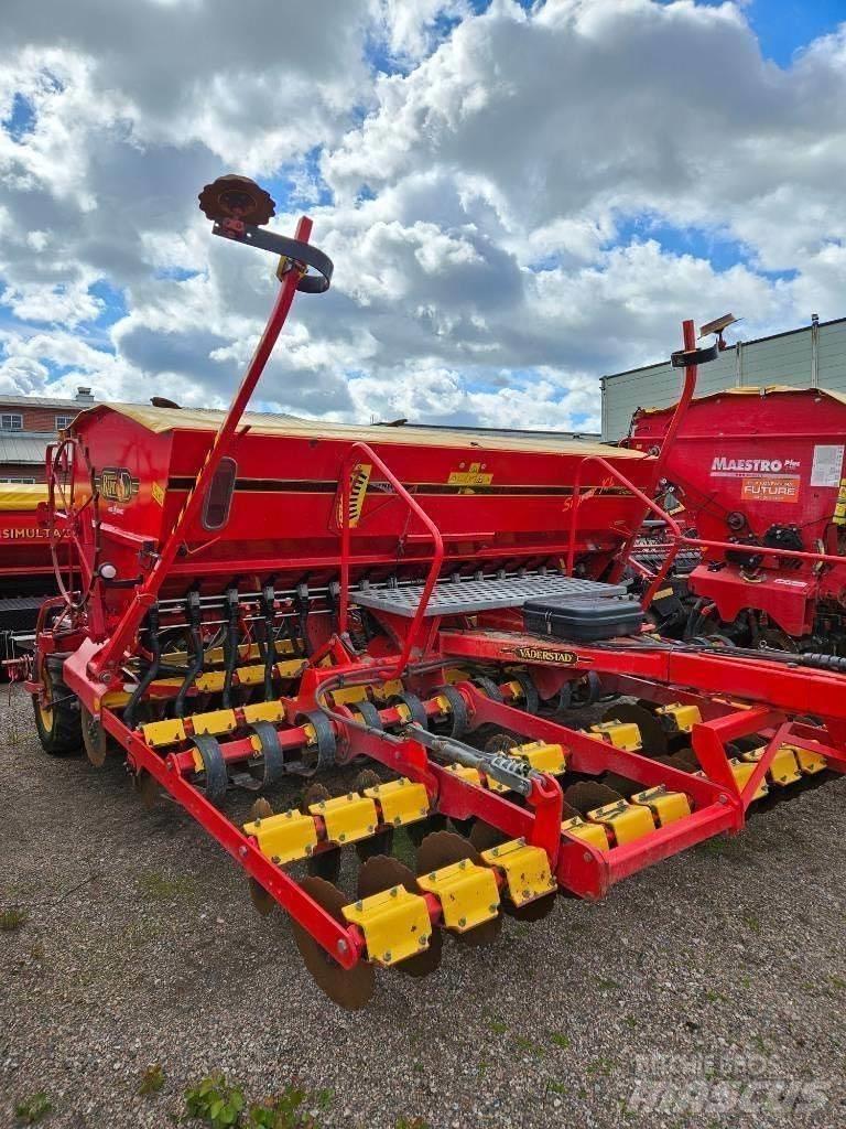 Väderstad Rapid 400 Kombisåmaskiner