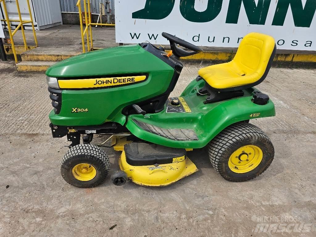 John Deere X 304 Åkgräsklippare