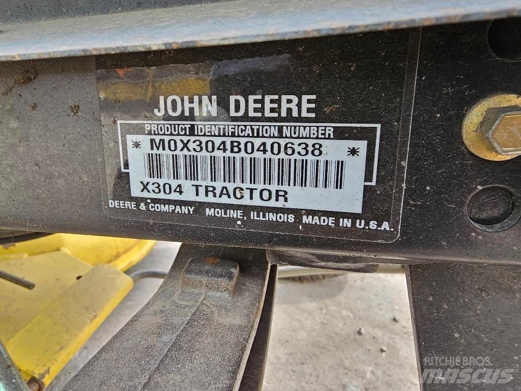 John Deere X 304 Åkgräsklippare