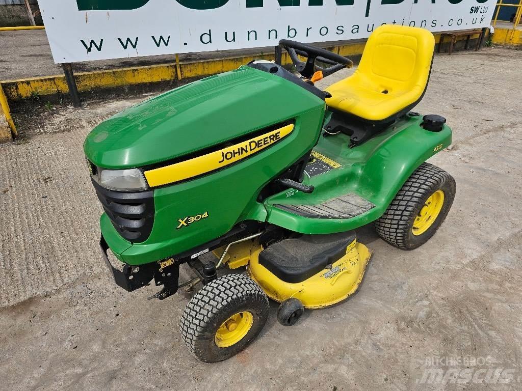 John Deere X 304 Åkgräsklippare