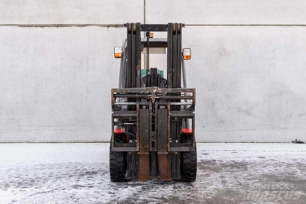 Manitou MI 35 G Dieselmotviktstruckar