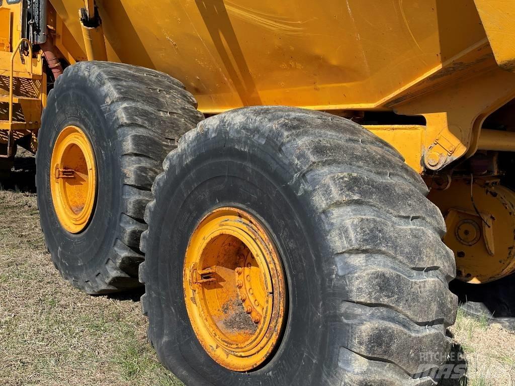 Moxy MT 40 B Midjestyrd dumper