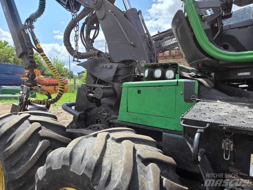 John Deere 1170 E Skördare