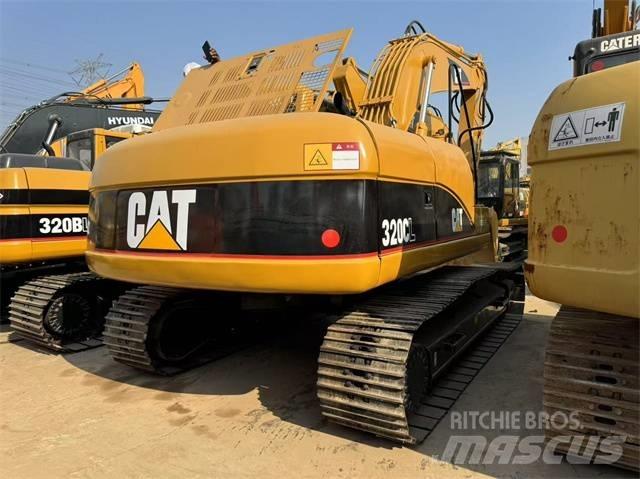 CAT 320 C L Bandgrävare