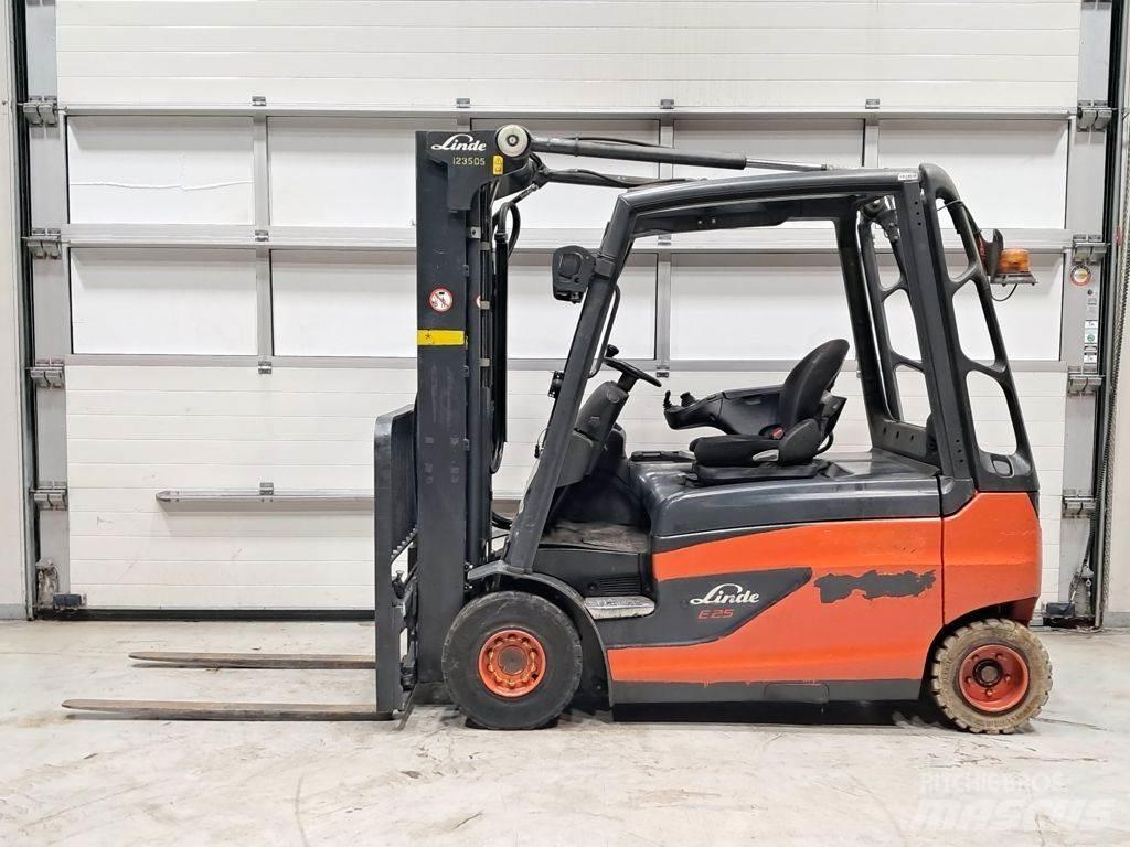 Linde E25L-01 Elmotviktstruckar