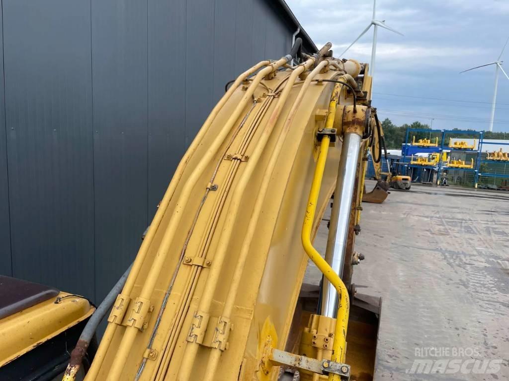 CAT 325LN Bandgrävare