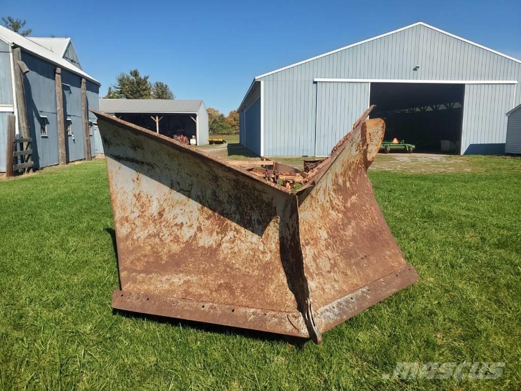  UNKOWN 10 FT Snöblad och plogar