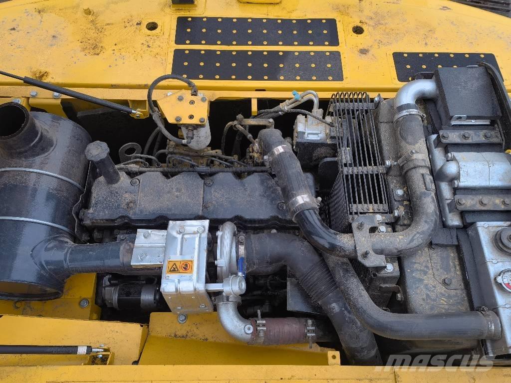 Komatsu PC 220-8 Bandgrävare