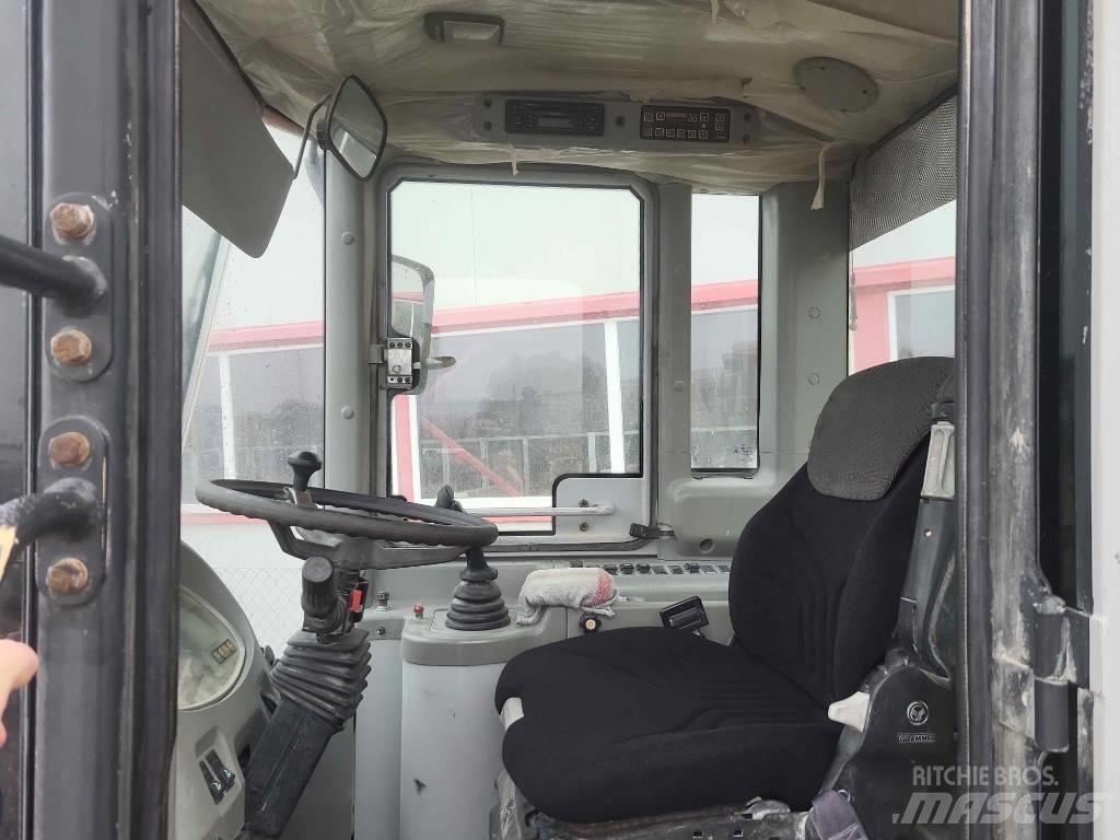 Hyundai HL 740-7 A Hjullastare