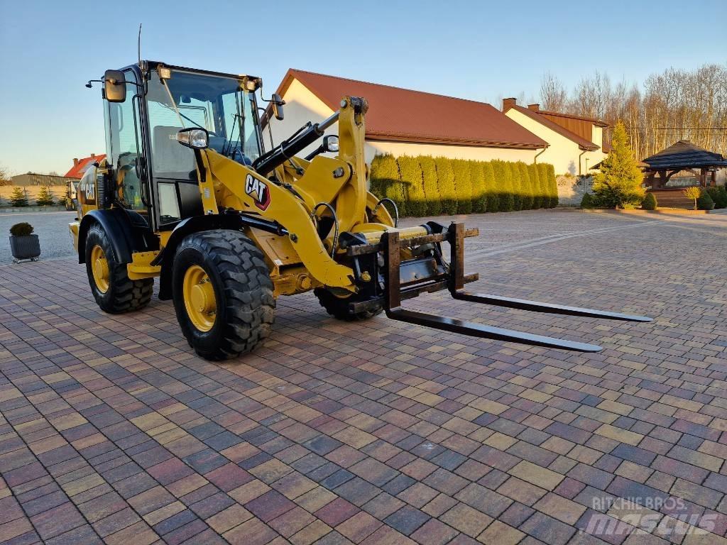 CAT 906 M Hjullastare
