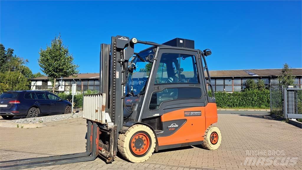 Linde E50HL Elmotviktstruckar