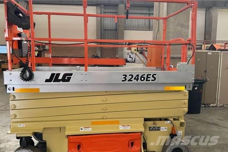 JLG 2014 JLG 3246 Saxliftar