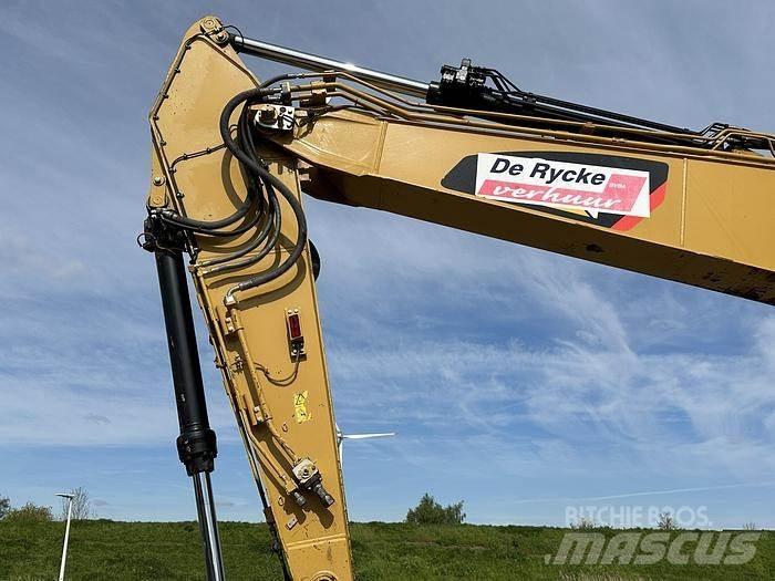 CAT 323FL Bandgrävare