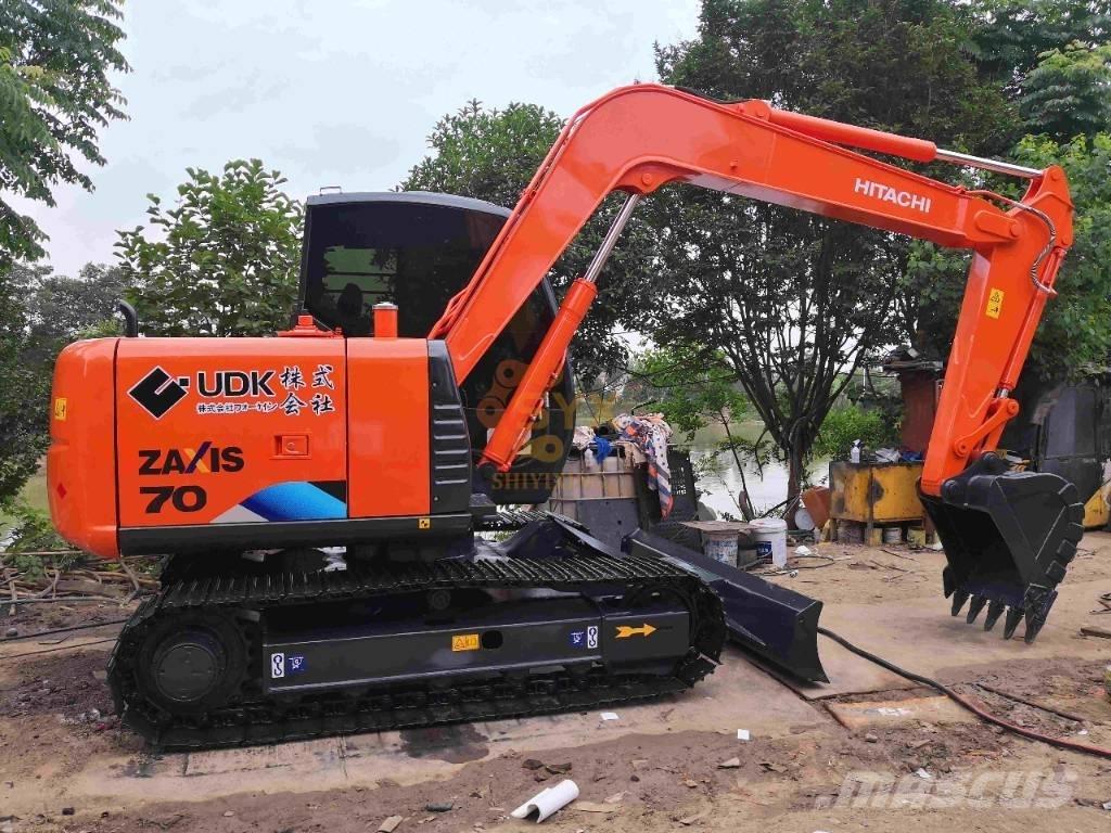 Hitachi ZX 70 Midigrävmaskiner 7t - 12t