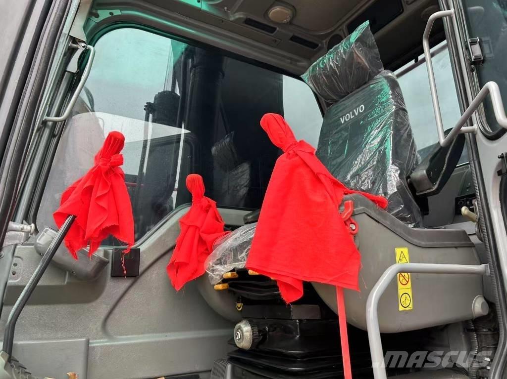 Volvo EC 240 Bandgrävare